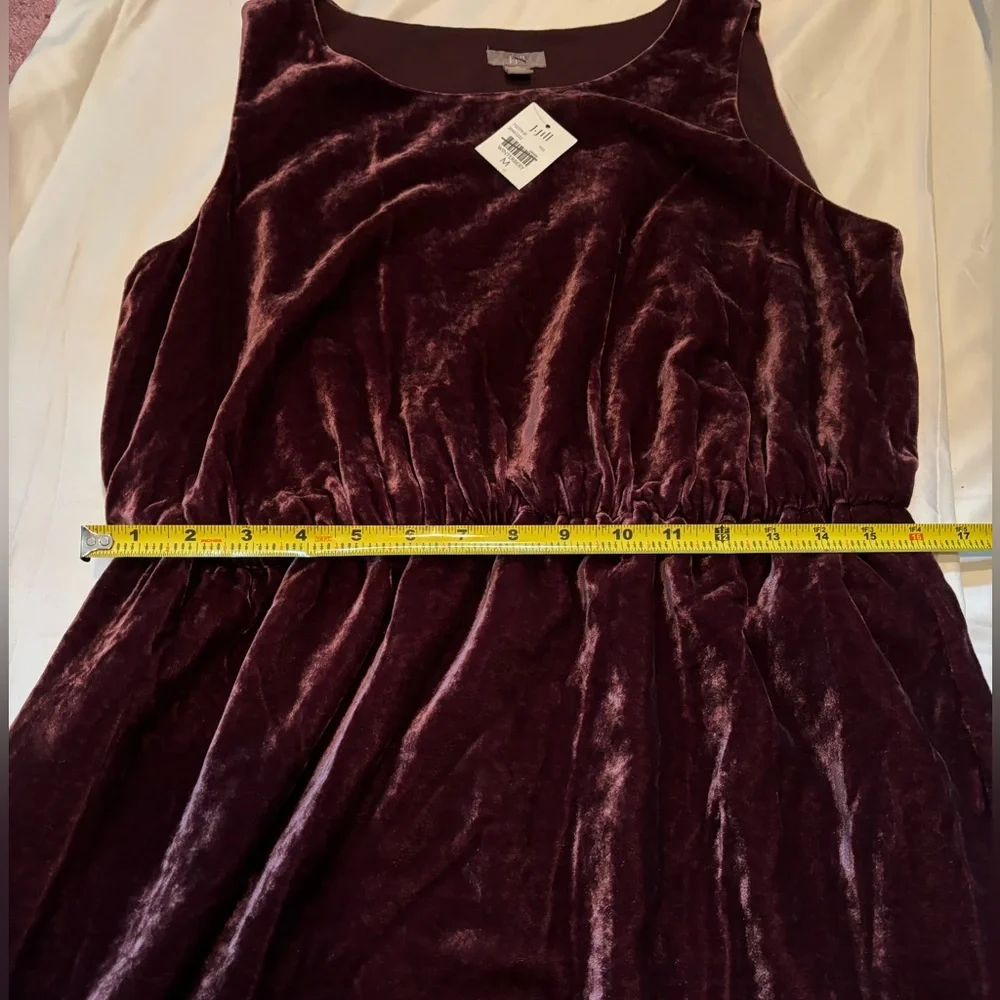 J. Jill Dress Winterberry Velvet Scoop Neck Sleeveless Lined‎ SZ M